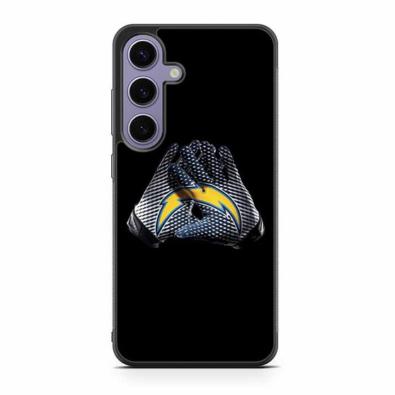 Los Angeles Chargers Gloves Samsung Galaxy S25 Series Case