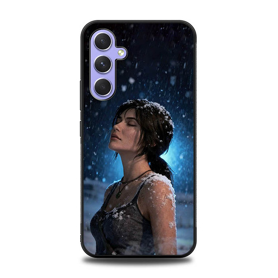 Tomb Rider Lara Croft in Snow Samsung Galaxy A54 5G Case