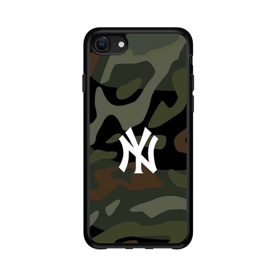 New York Yenkees in Camo iPhone 16e Case
