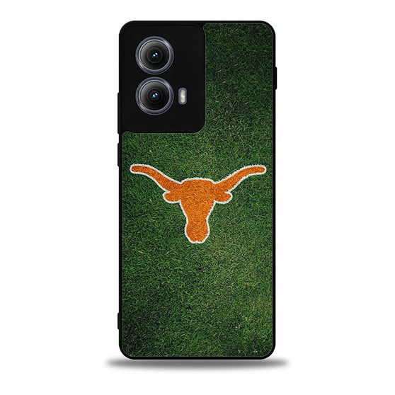 Texas Longhorns In Grass Moto Edge Case