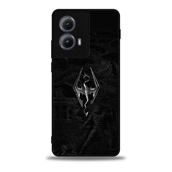Skyrim V Metal Logo Moto Edge Case