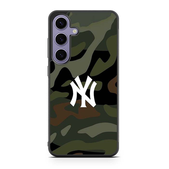 New York Yenkees in Camo Samsung Galaxy S25 Series Case