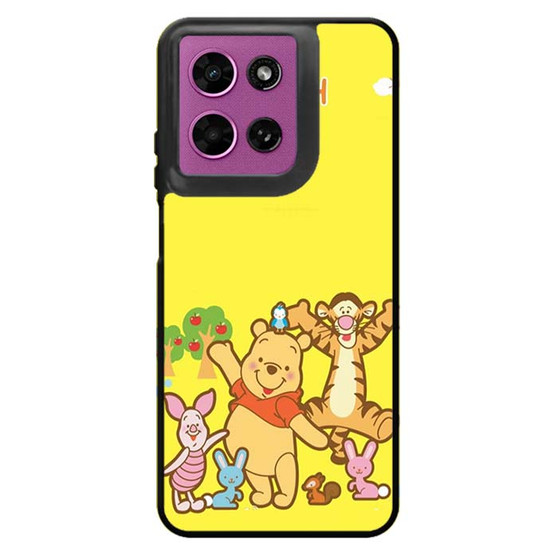 Winnie The Pooh Family Motorola Moto G 2026 Case