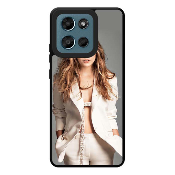 Elizabeth Olsen Motorola Moto G Play 2026 Case
