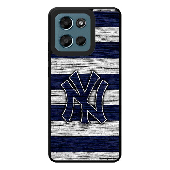 New York Yankees Wooden Style Motorola Moto G Play 2026 Case
