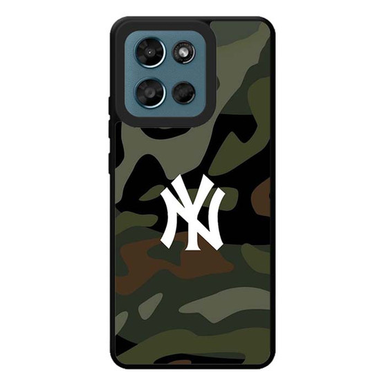 New York Yenkees in Camo Motorola Moto G Play 2026 Case