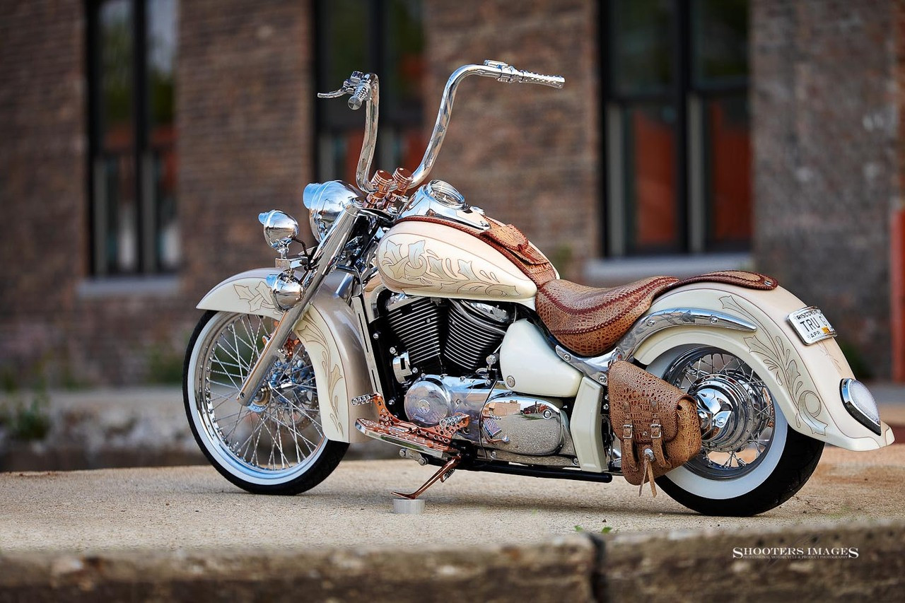 Blacksmith 21 inch front spoke wheel conversion left side Suzuki C50, Voluisa, VL800