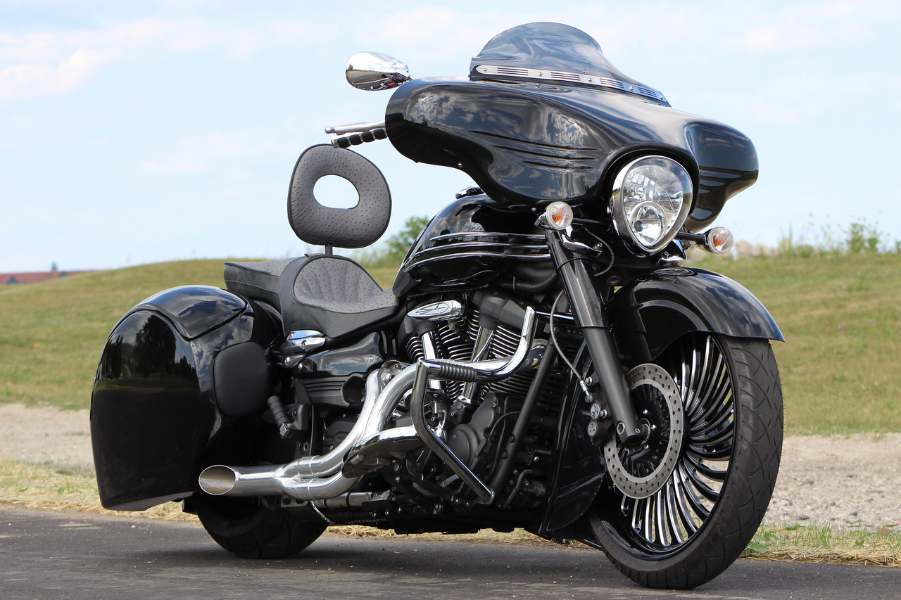 Apache Vintage Classic 21 front Fender Roadliner XV1900