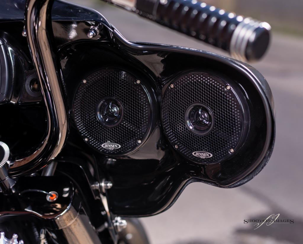 Quadzilla shown on the Yamaha Roadliner with Jensen Marine speakers