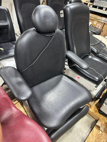 UMF 5016 Podiatry/Wound Care Procedure Chairs - Preowned