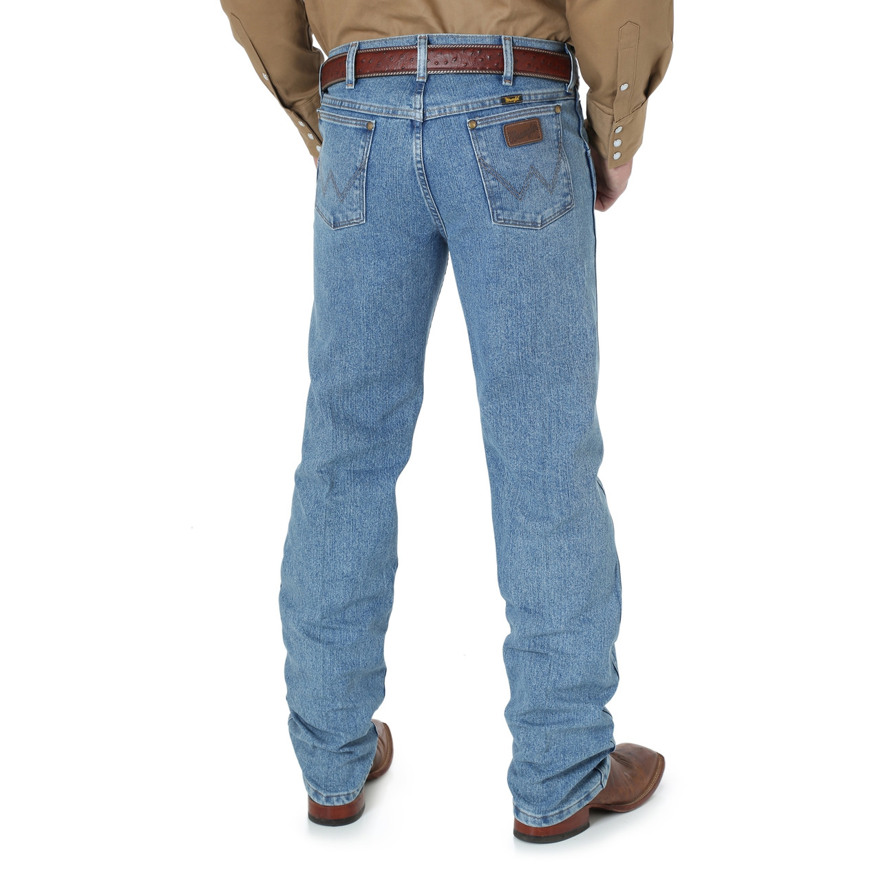 https://cdn11.bigcommerce.com/s-t1n43taf3i/images/stencil/1280x1280/products/23514/137654/Wrangler-Cowboy-Cut-Men-s-Advance-Comfort-Stone-Bleach-Jeans__S_3__61945.1645570701.jpg?c=2