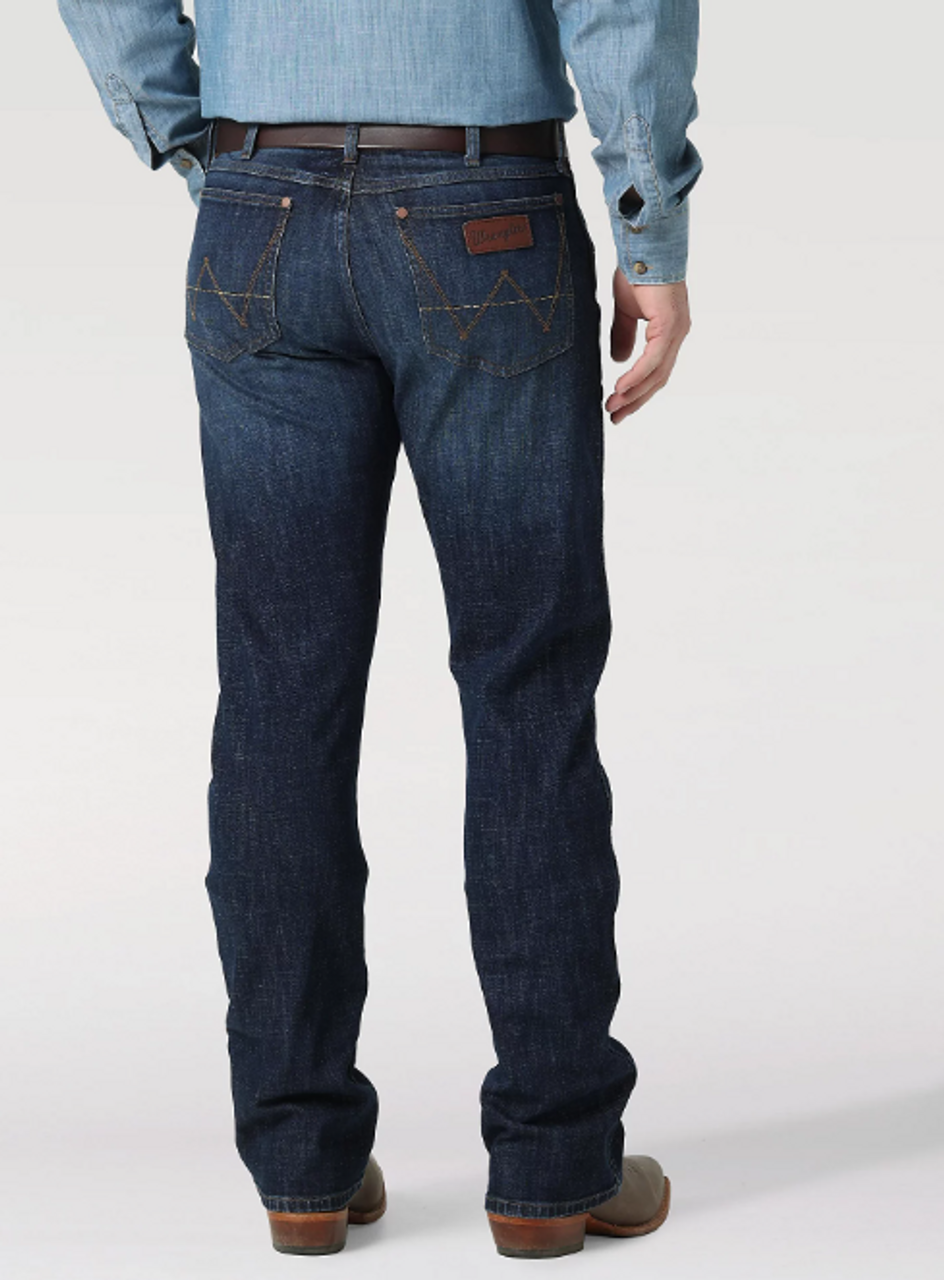 Arriba 70+ imagen men's wrangler retro slim bootcut jeans ...