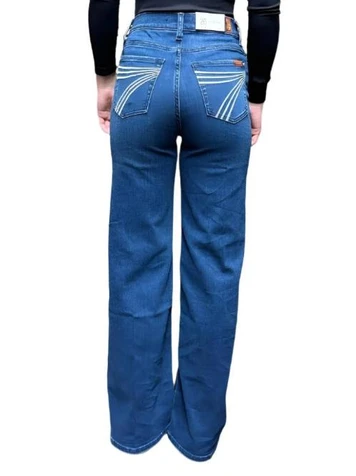 SALE 7 for all Mankind® Ladies' Dojo Ultra High Rise Jo Jeans in Crater