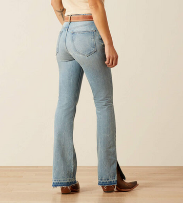 SALE Ariat® Ladies' Light Wash UHR Tomboy Jazmine Boot Cut Jeans in Argentina