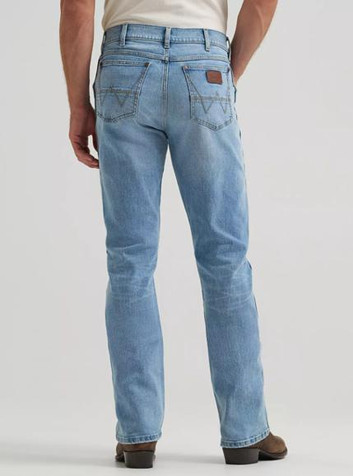 Wrangler Retro® Men's Slim Fit Boot Cut Jeans in Cloverdale