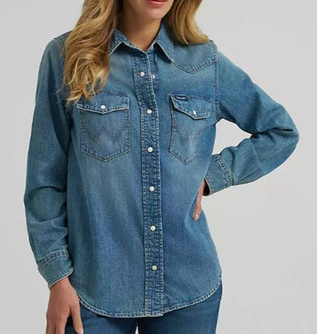 Wrangler® Ladies' L/S Tinted Denim Vintage-Fit Snap Shirt
