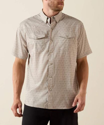 Ariat® Men's S/S Island Fossil VentTEK Classic Fit Snap Shirt
