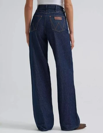 Wrangler Retro® Ladies' Bailey HR Wide Leg Jeans in Remy