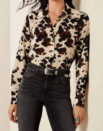 Ariat® Ladies' L/S Cow Print Homestyle Pony Button Shirt