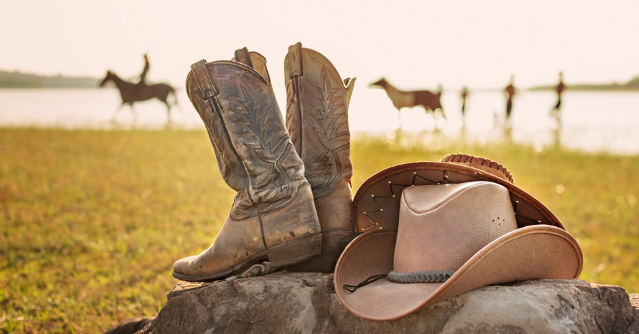 The Role of Leather Hats in Ranch and Trail Life