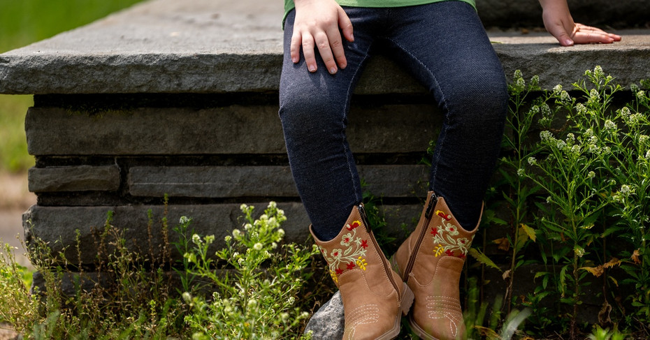Benefits of Shock-Absorbing Soles in Kids' Boots