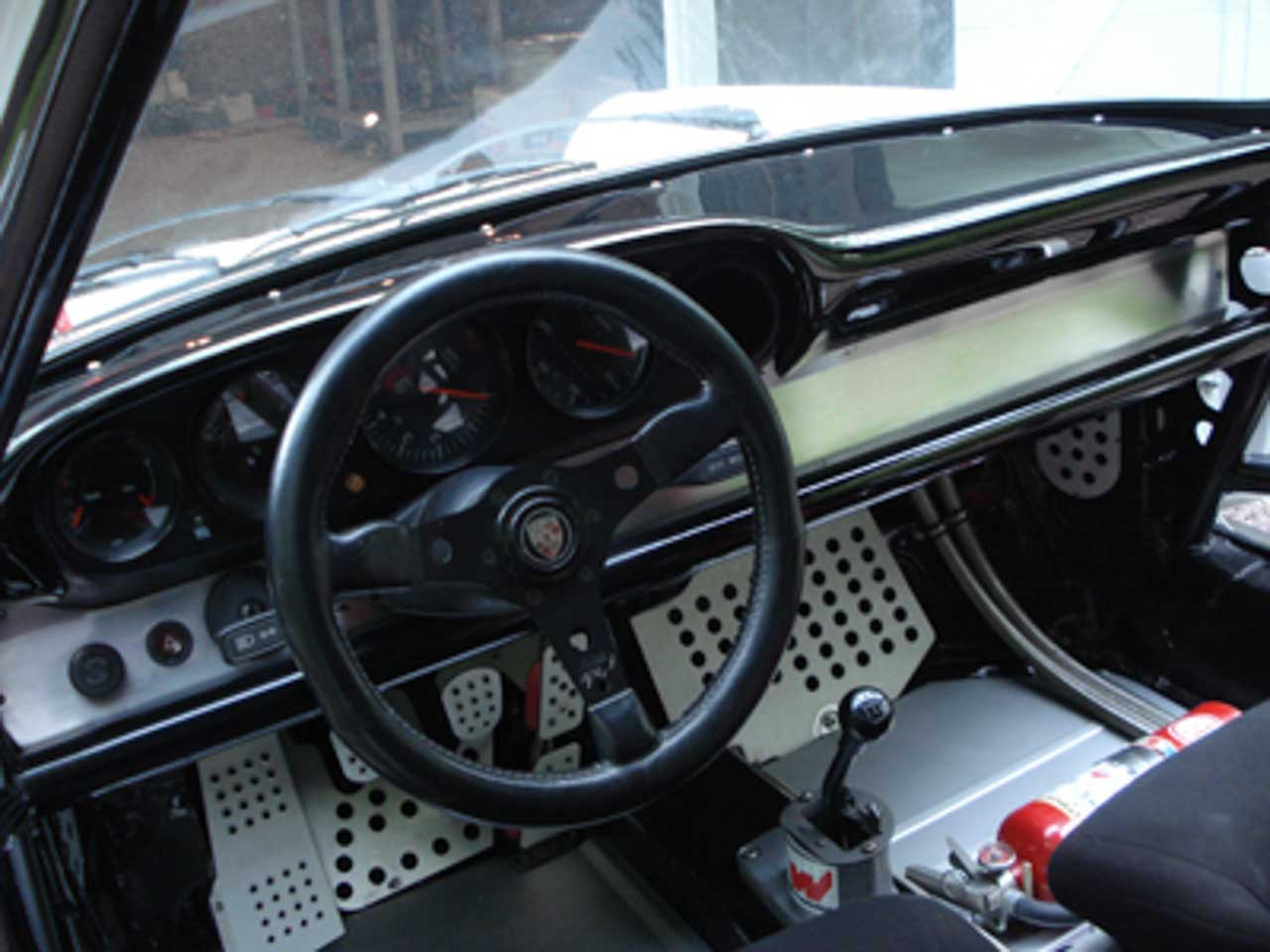 Tanas store様 Porsche 911 (1985-98) Aluminum Lower Dash Cover