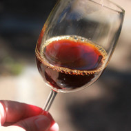 這到底是紅酒，還是咖啡？