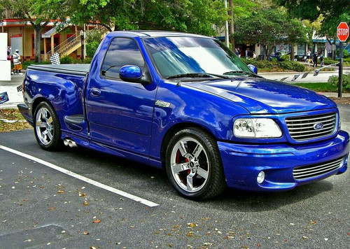 99 00 01 02 03 Ford F150 Step Side Lightning Style Body Kit Fiberglass body kit