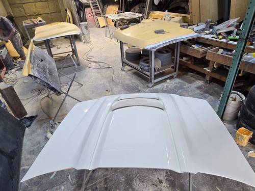 2006-2009 Chevrolet TrailBlazer SS TBSS ZR1 Hood Fiberglass