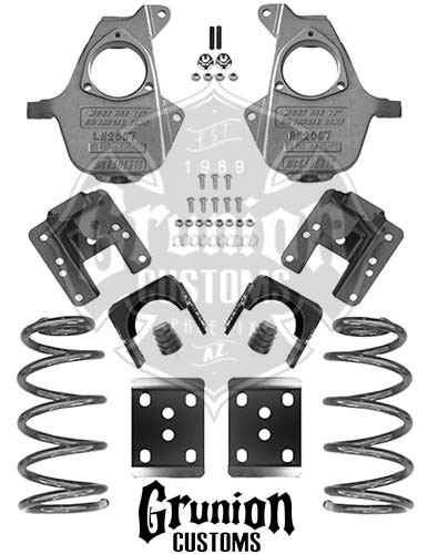 GMC Sierra 1500 2007-2013 Extended Cab 3/5 Lowering Kit McGaughys 34005