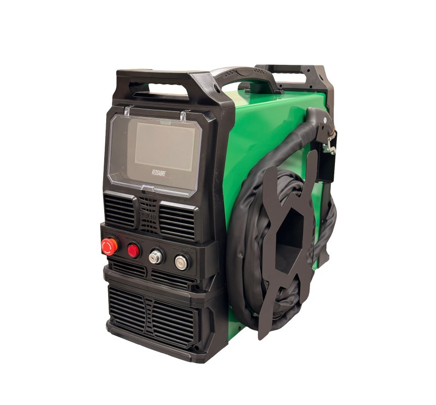 RedSabre 1500 - Lightweight, Portable 1500 Watt Fiber Laser Welder