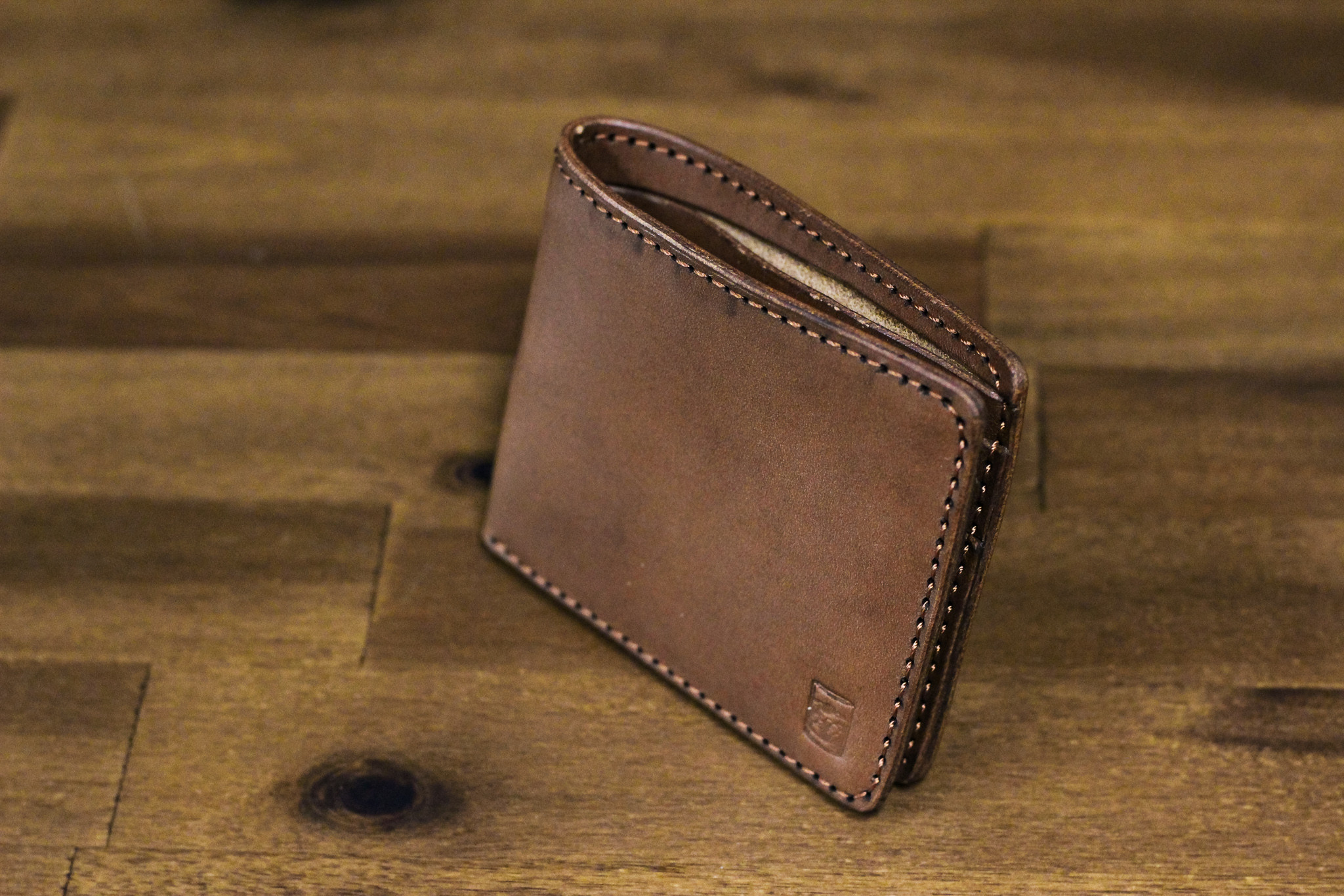 Leather 5 Pocket Wallet - Walnut Minerva