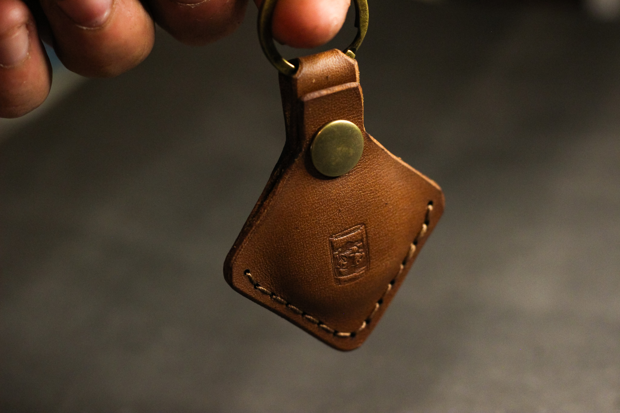 Leather AirTag Keychain - Walnut Minerva