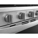 Whirlpool® 30-inch Smart Gas Range with Air Cooking Technology, Steam/Self Cleaning, Rapid Preheat 5.3 CuFt Capacity WFGS7530RZ
