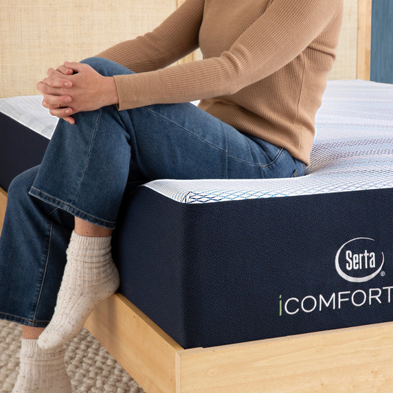 Serta® iComfort® ECO™ Foam F30LTX Gel Memory Foam Tight Top  Mattress - PLUSH