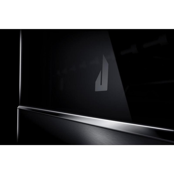 Jennair® NOIR™ 30" BUILT-IN MICROWAVE OVEN WITH SPEED-COOK JMC2430LM