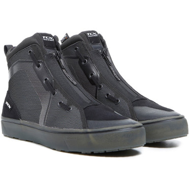 TCX - Ikasu WP motorcycle shoes - Biker Outfit
