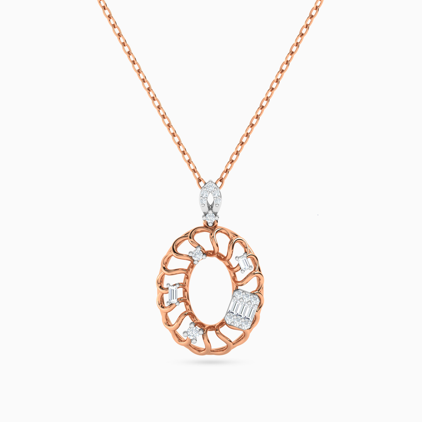 سلسلة ذهب بيضاوية عيار 18 قيراط مزينة بالألماس  