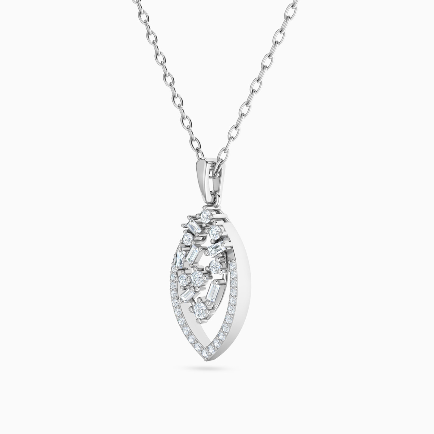 18K Gold Diamond Pendant Necklace - 2