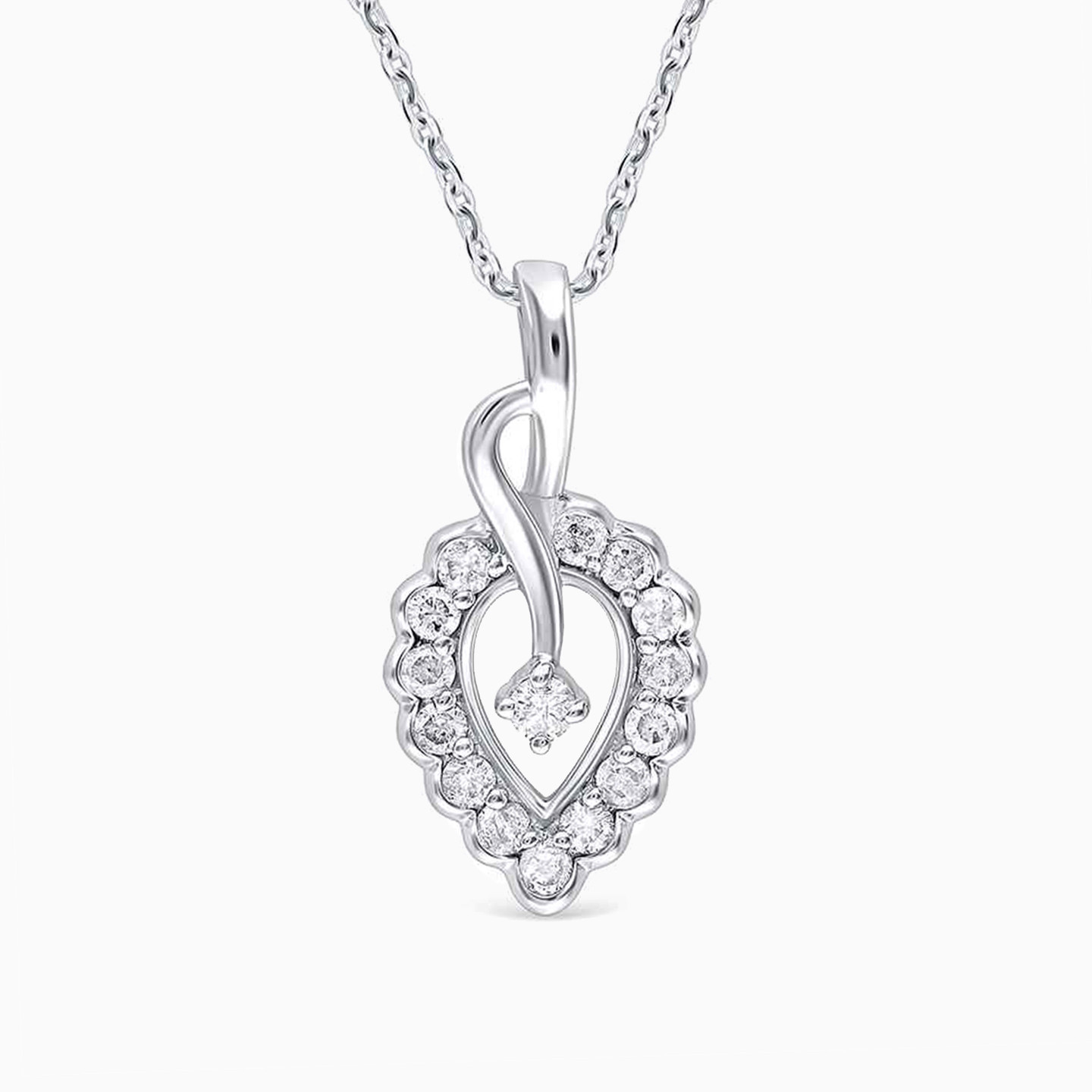 18K Gold Diamond Pendant Necklace