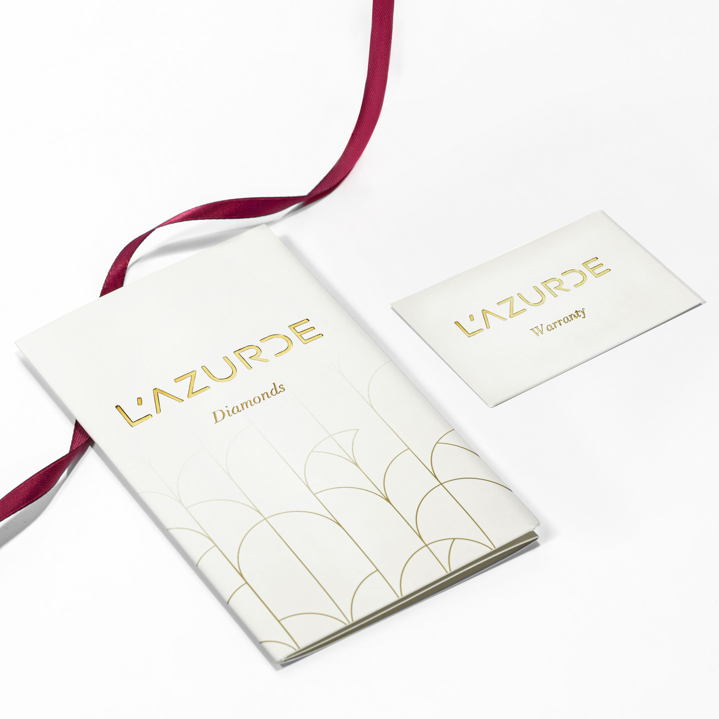 خاتم سوليتير ذهب دائري عيار 18 قيراط مزين بالألماس - 4 خاتم سوليتير ذهب دائري عيار 18 قيراط مزين بالألماس - 4