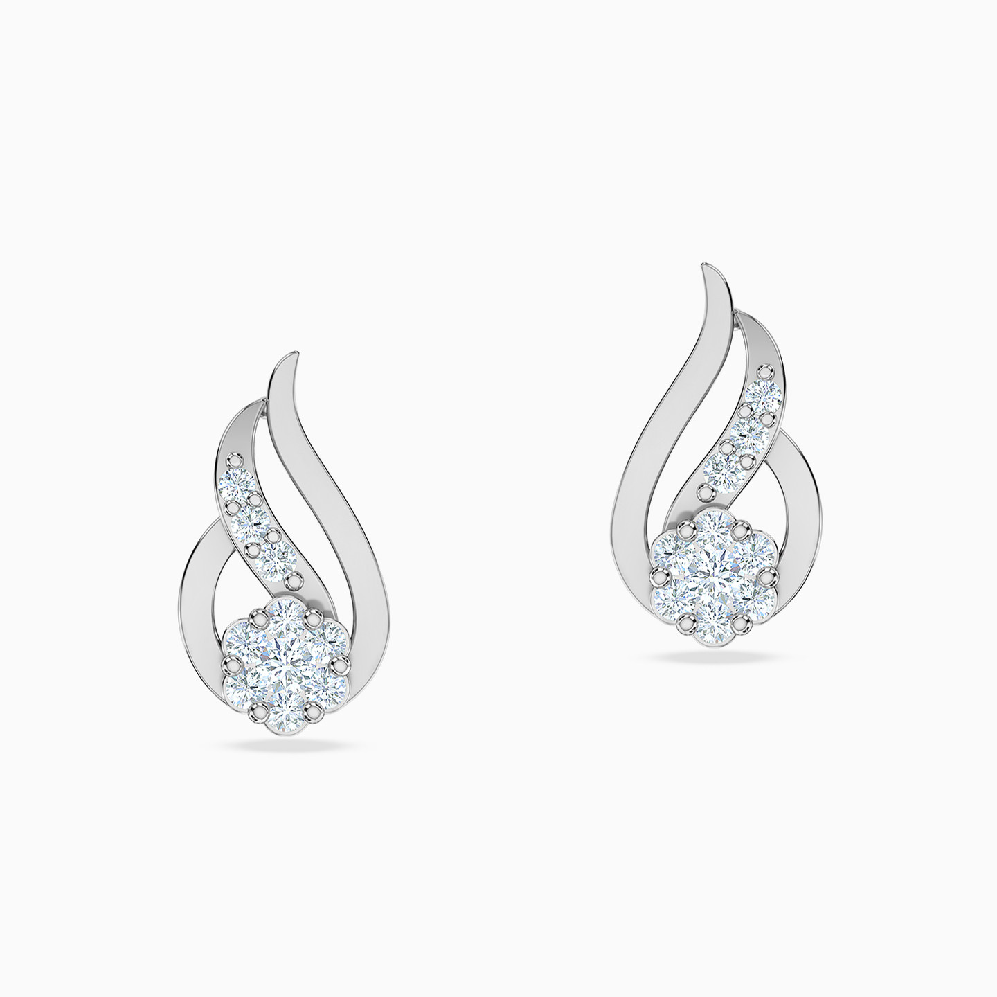 18K Gold Diamond Stud Earrings