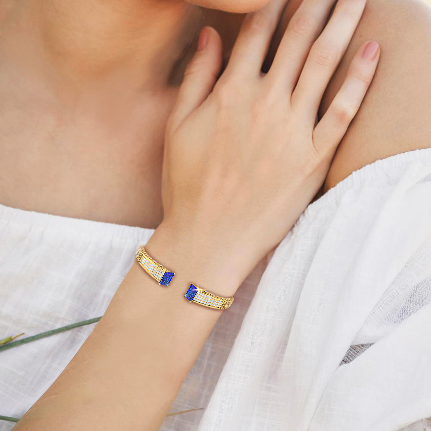 Square Blue Stone Cuff Bracelet in 18K Gold - 4 Square Blue Stone Cuff Bracelet in 18K Gold - 4