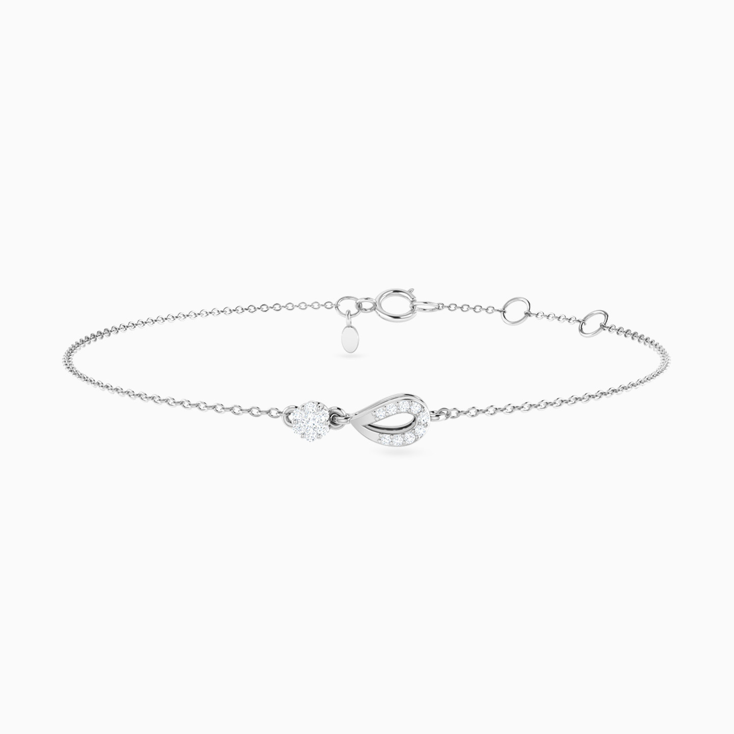 Multi Shaped Diamond Chain Bracelet in 18K Gold Multi Shaped Diamond Chain Bracelet in 18K Gold