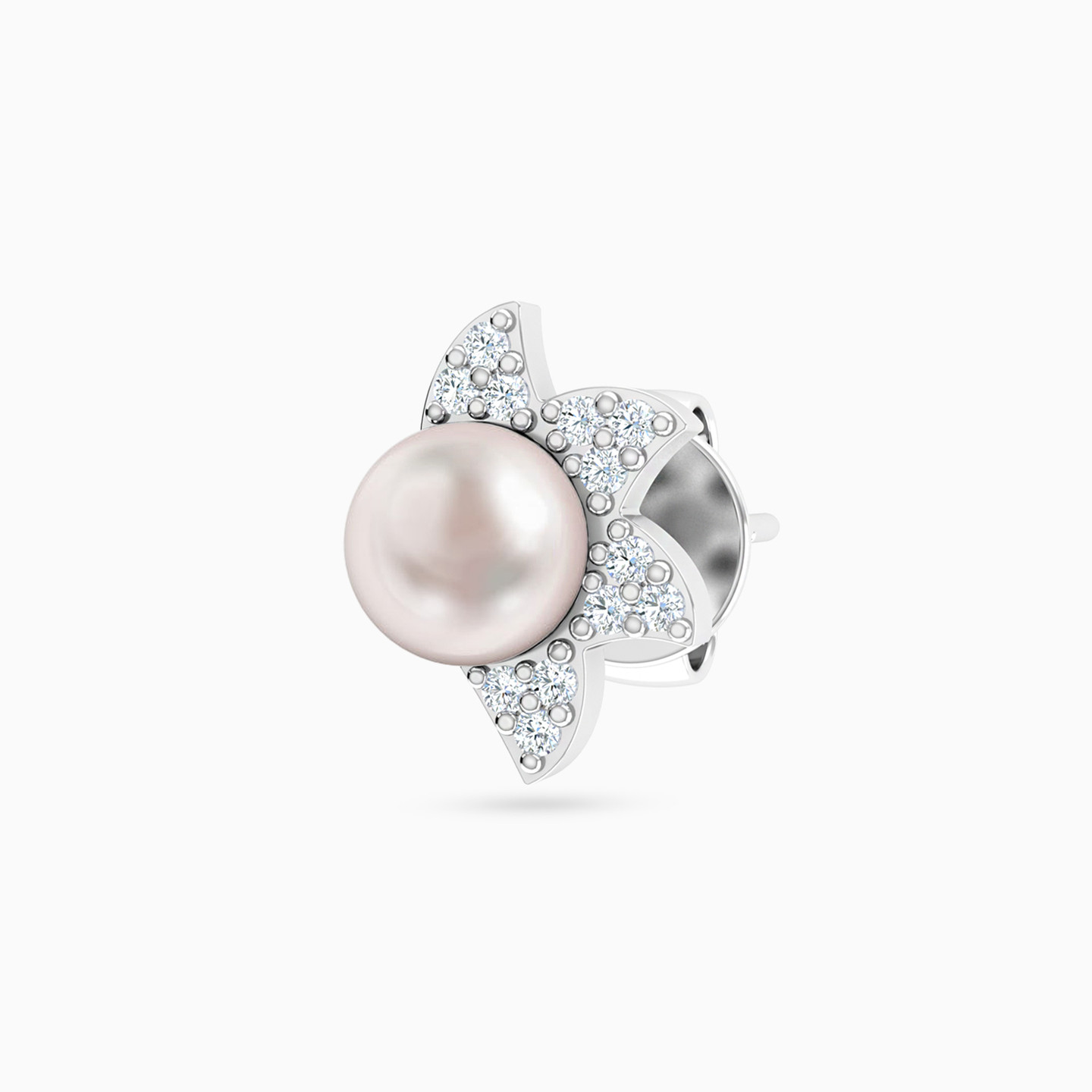 أقراط صغيرة ذهب شمس عيار 18 قيراط مزينة بالألماس واللؤلؤ - 4 أقراط صغيرة ذهب شمس عيار 18 قيراط مزينة بالألماس واللؤلؤ - 4