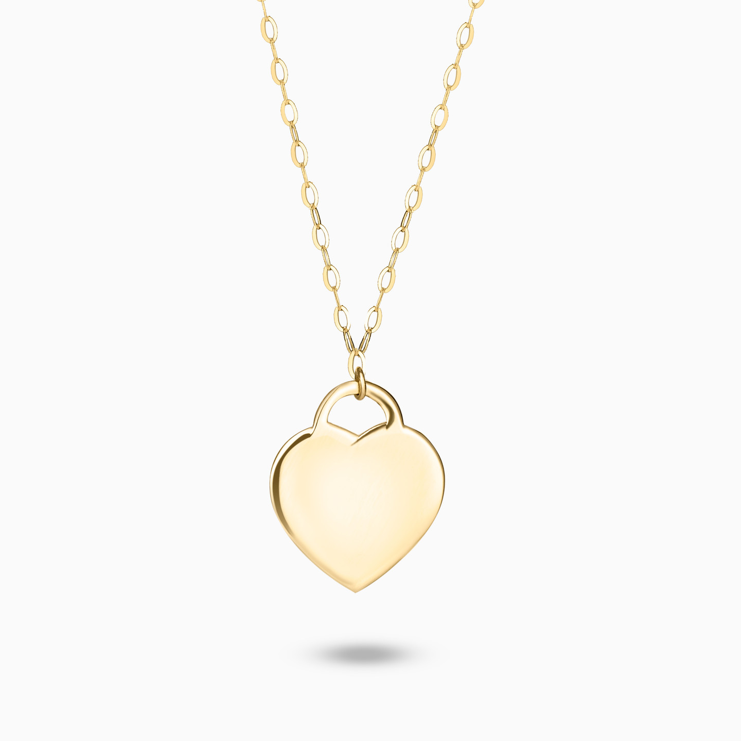 Heart Shaped Pendant with Chain in 18K Gold Heart Shaped Pendant with Chain in 18K Gold