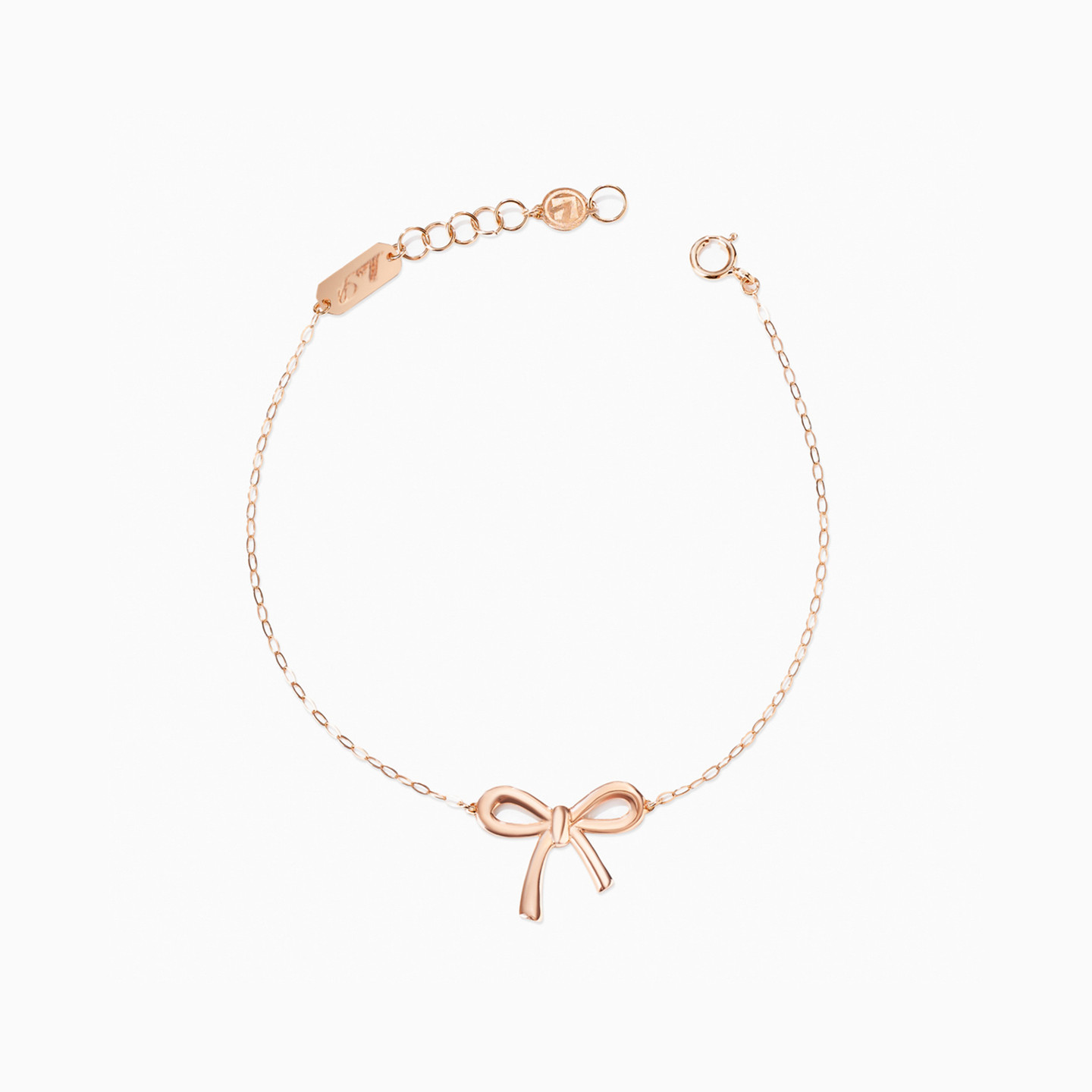 أسورة بسلسلة ذهب فيونكة عيار 18 قيراط أسورة بسلسلة ذهب فيونكة عيار 18 قيراط