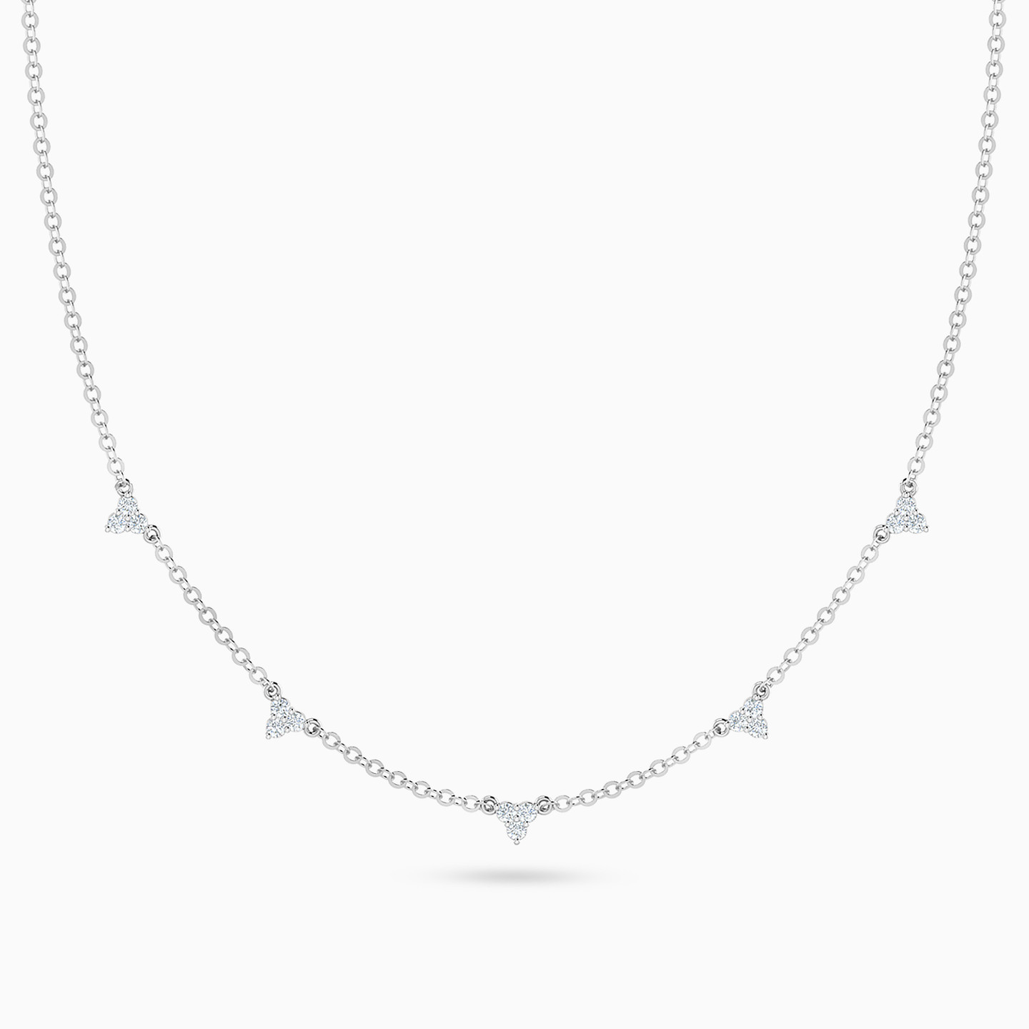 Tringular Clusters Diamond Necklace in 18K Gold Tringular Clusters Diamond Necklace in 18K Gold