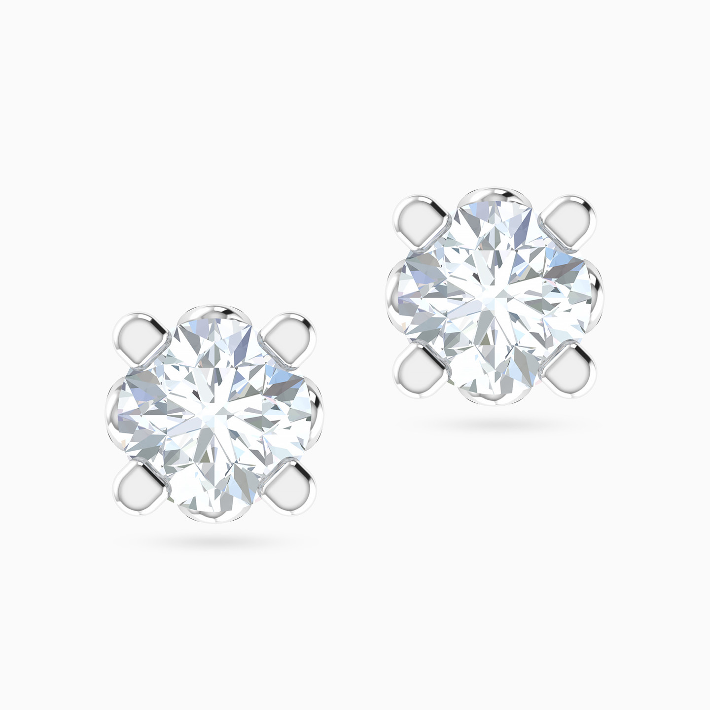 18K Gold Diamond Stud Earrings