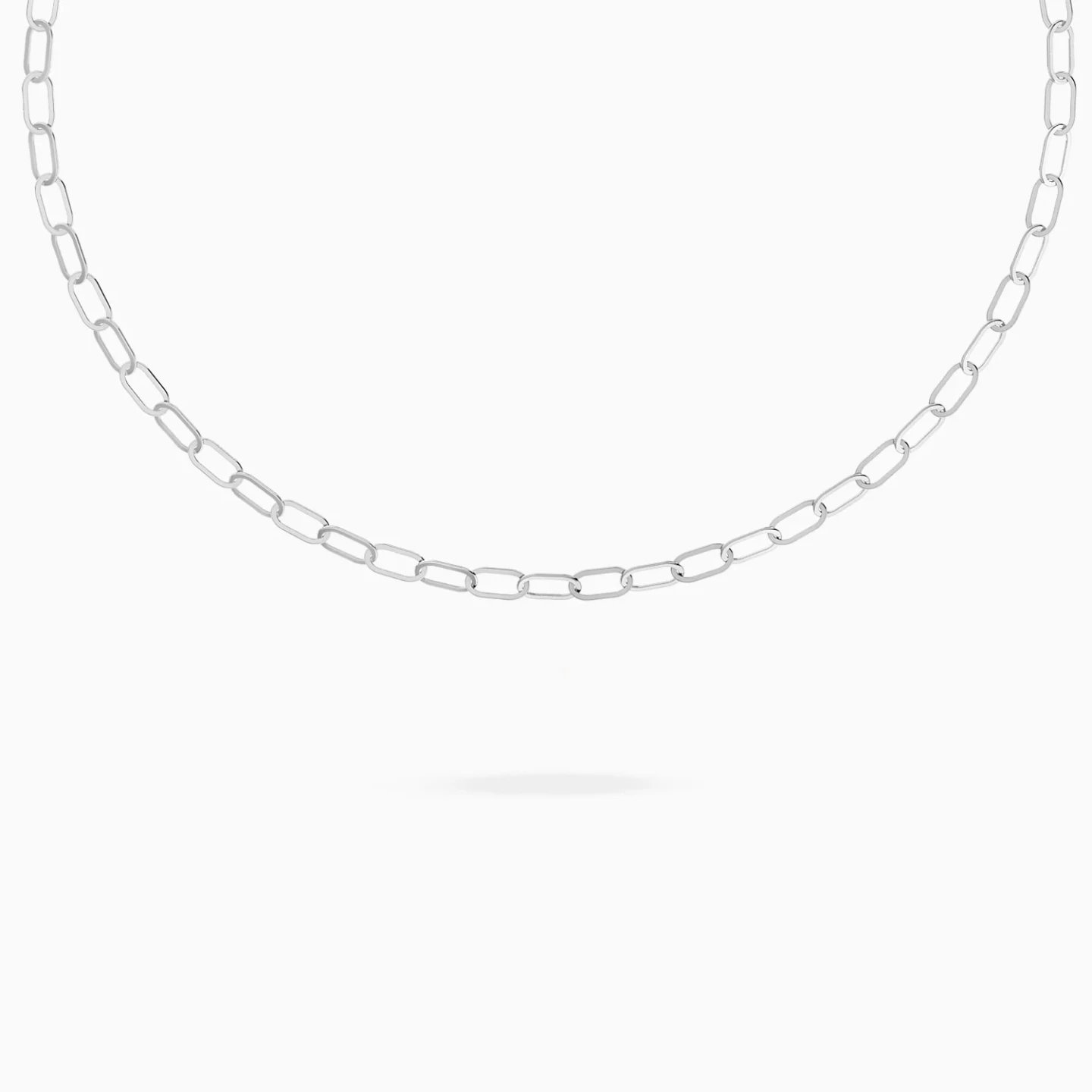 Elongated Paperclip Links Necklace in Silver Elongated Paperclip Links Necklace in Silver